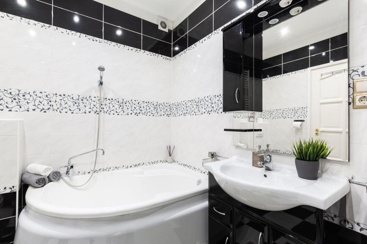Luxury Downtown Home By Anna Budapeşte Dış mekan fotoğraf