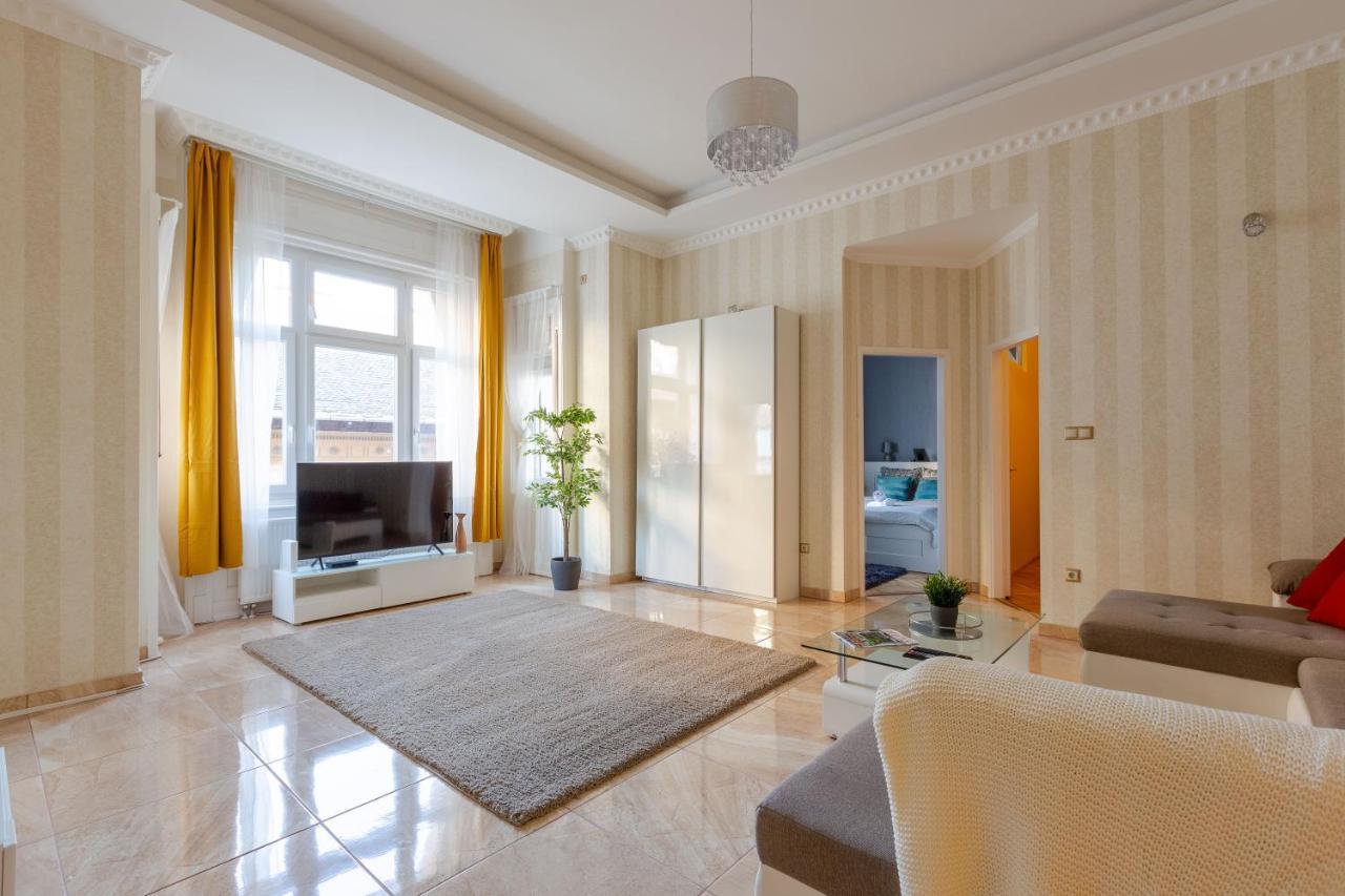 Luxury Downtown Home By Anna Budapeşte Dış mekan fotoğraf