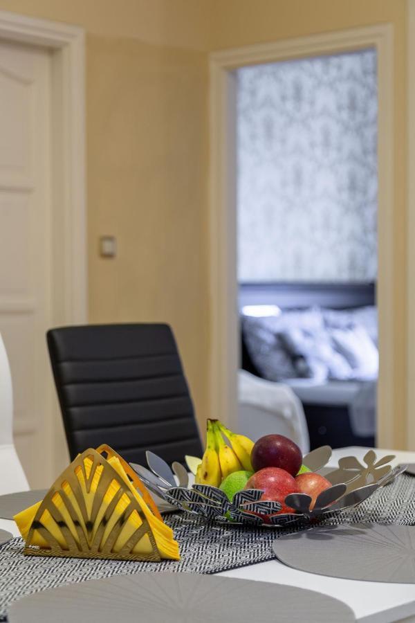 Luxury Downtown Home By Anna Budapeşte Dış mekan fotoğraf